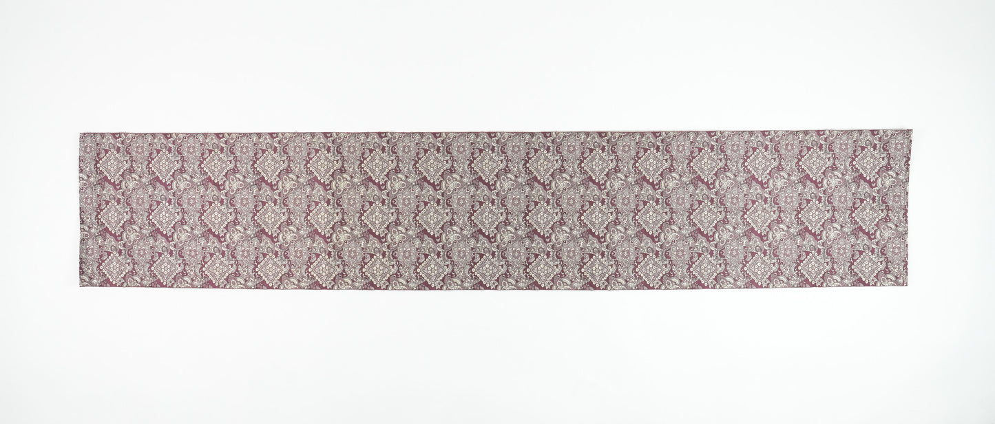 Japanese ceremonial silk table runner with damask medallion in aubergine and gold — Renaras atelier