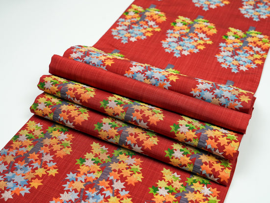 Vintage Japanese silk table runner in crimson and gold Nishijin brocade — handcrafted by Renaras