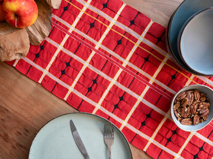Japanese ceremonial silk table runner with koushi lattice in vermilion and ivory — Renaras atelier