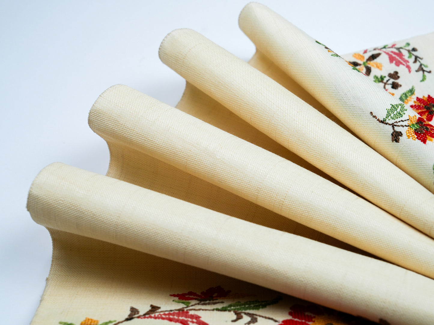 The "Champagne Orchard" Silk Runner