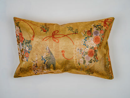 Japanese ceremonial silk lumbar pillow with gilded sensu fan motif in gold and multicolour — Renaras atelier