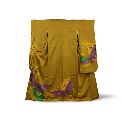 Japanese ceremonial silk Furisode with butterflies in ochre and amethyst — Renaras atelier