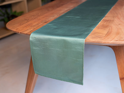 Japanese ceremonial silk table runner with karakusa mandala in jade and gold — Renaras atelier