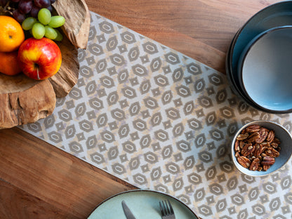 Japanese ceremonial silk table runner with hexagon and diamond lattice in platinum and champagne — Renaras atelier