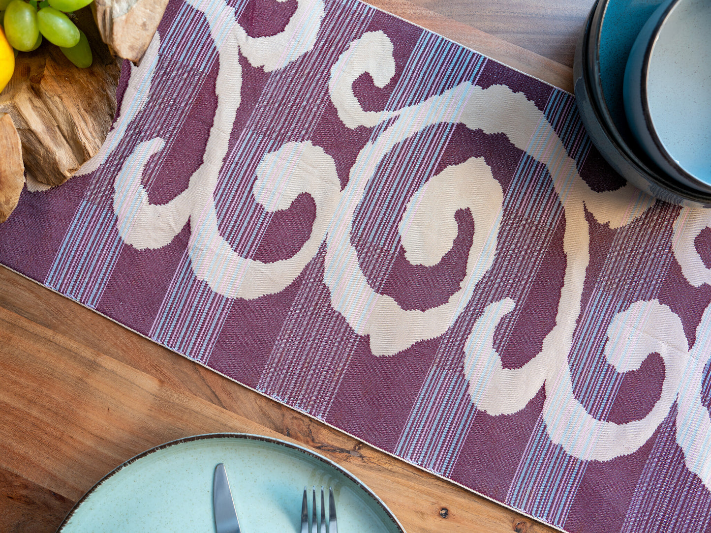 Japanese ceremonial silk table runner with baroque swirl in oxblood and champagne — Renaras atelier