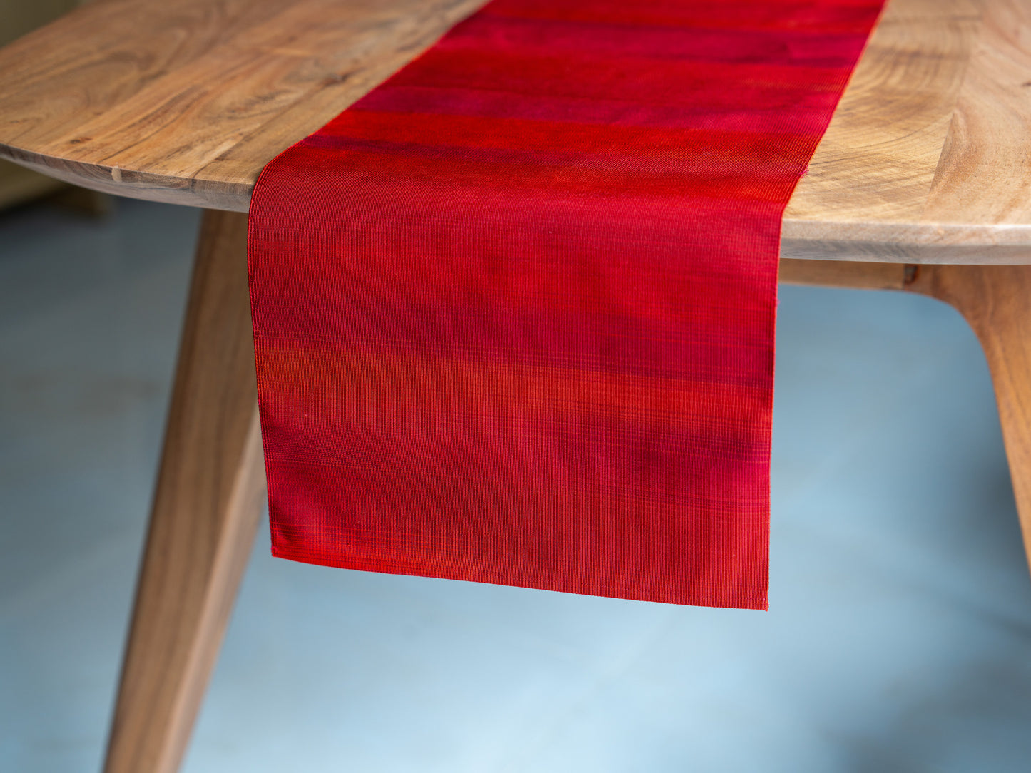 Japanese ceremonial silk table runner in ombré scarlet to bordeaux — Renaras atelier