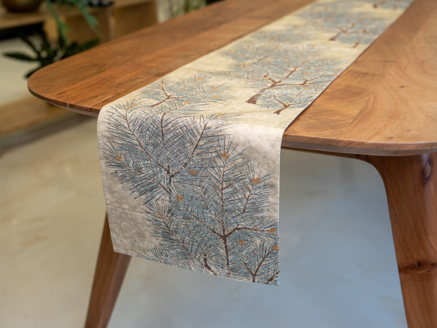 Japanese ceremonial silk table runner with matsu pine in cream and silver — Renaras atelier