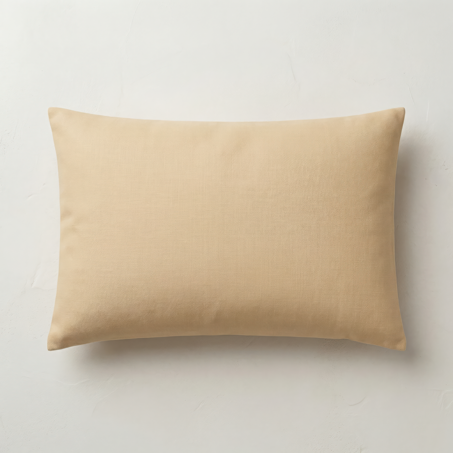 Le Sensu Reverie — Oreiller en soie japonaise, couleur or champagne et motif d'éventail floral