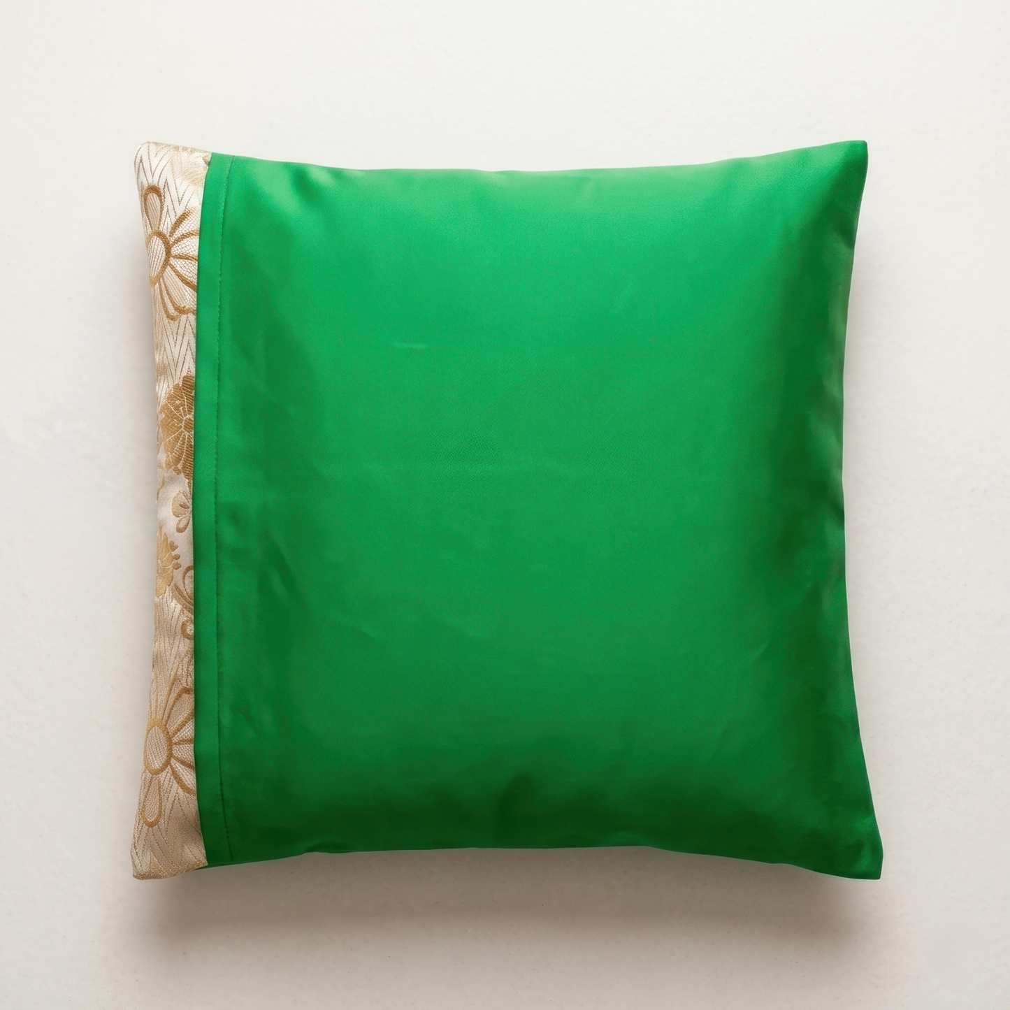 The Mokkō no Mai — Renaras Lumbar Pillow