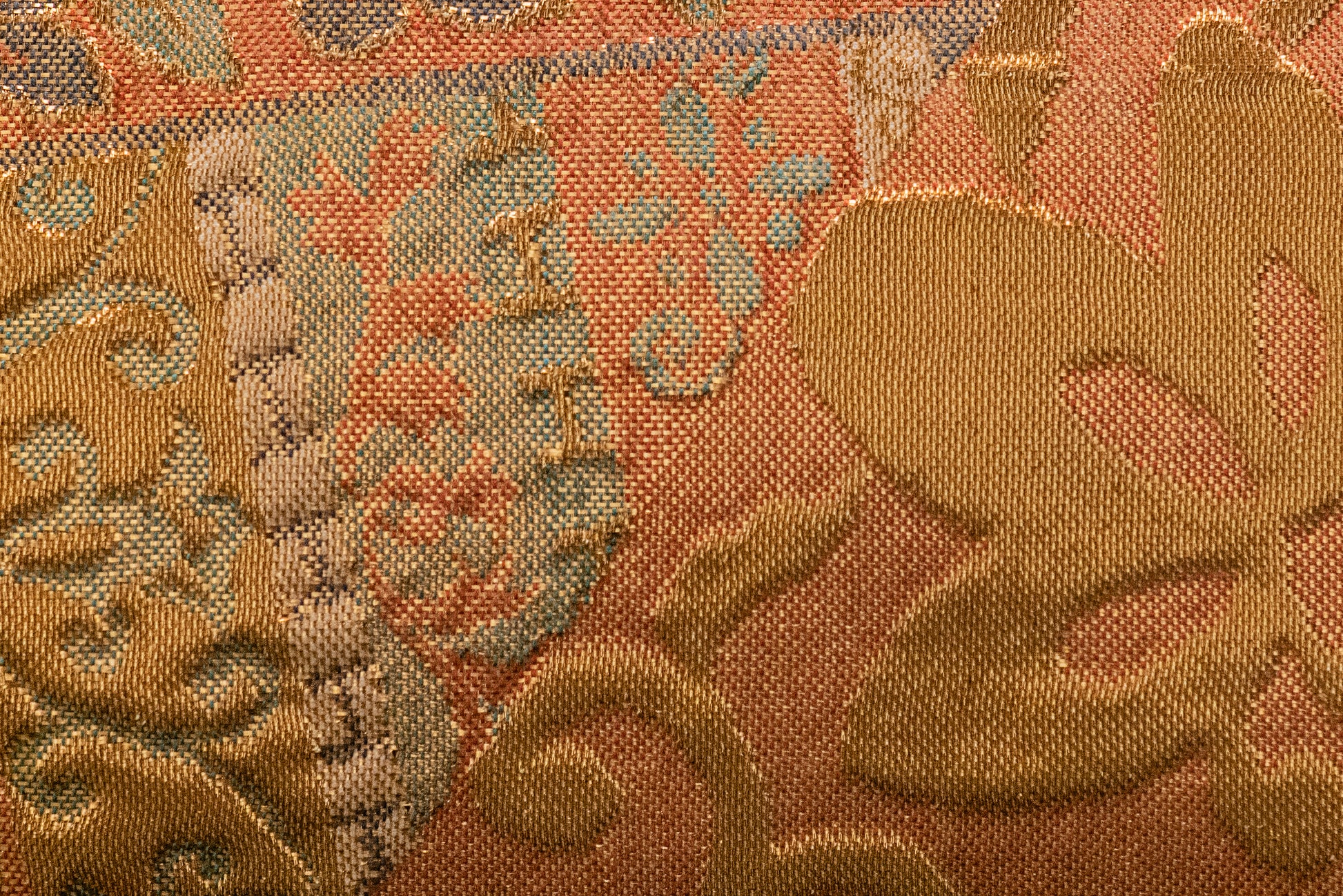 Japanese ceremonial silk lumbar pillow with yūsoku court pattern in coral and gold — Renaras atelier