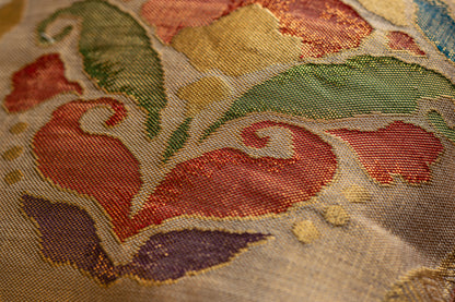 Japanese ceremonial silk lumbar pillow with hōsōge treasure flower in gold and multicolour — Renaras atelier