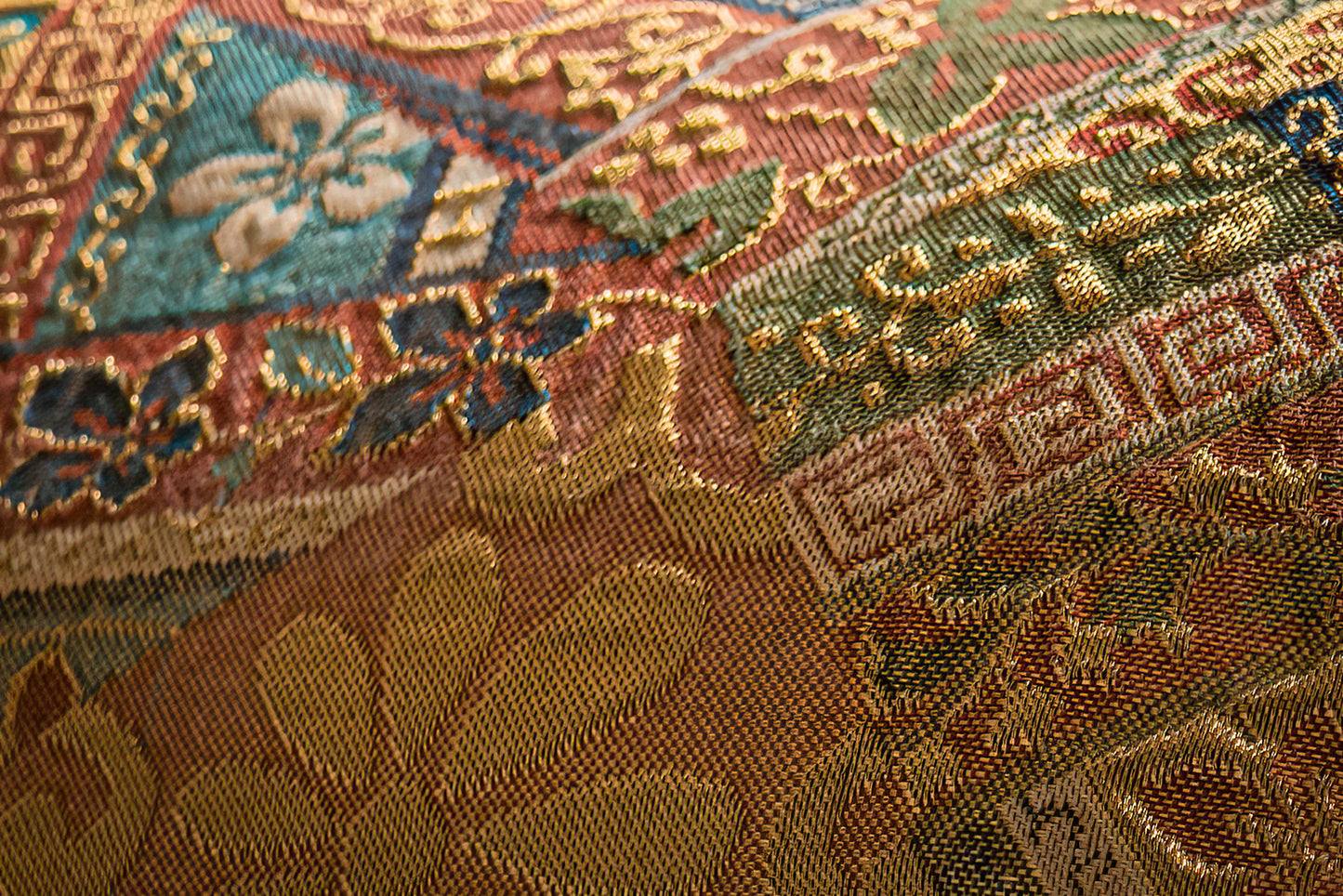 Japanese ceremonial silk lumbar pillow with yūsoku court pattern in coral and gold — Renaras atelier