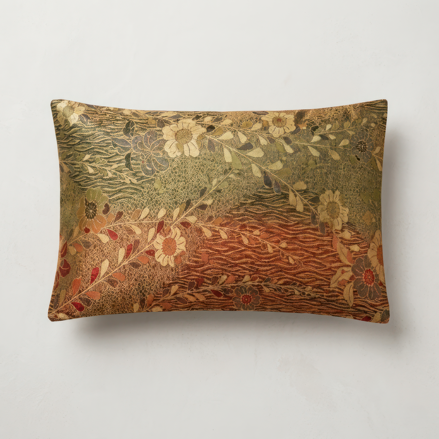 Die Akane Passage – Japanisches Seidenkissen für den unteren Rücken, Bokashi-Farbverlauf von Grün zu Rot, Chrysanthemen-Obi