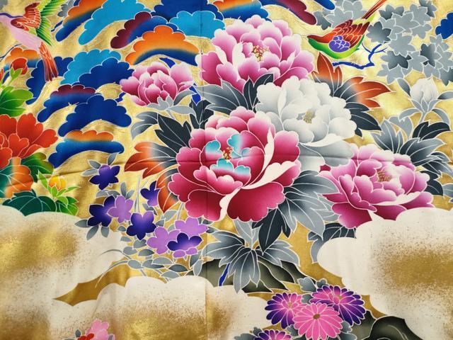 Japanese ceremonial silk Uchikake with hand-painted pine on gold lacquer — Renaras atelier